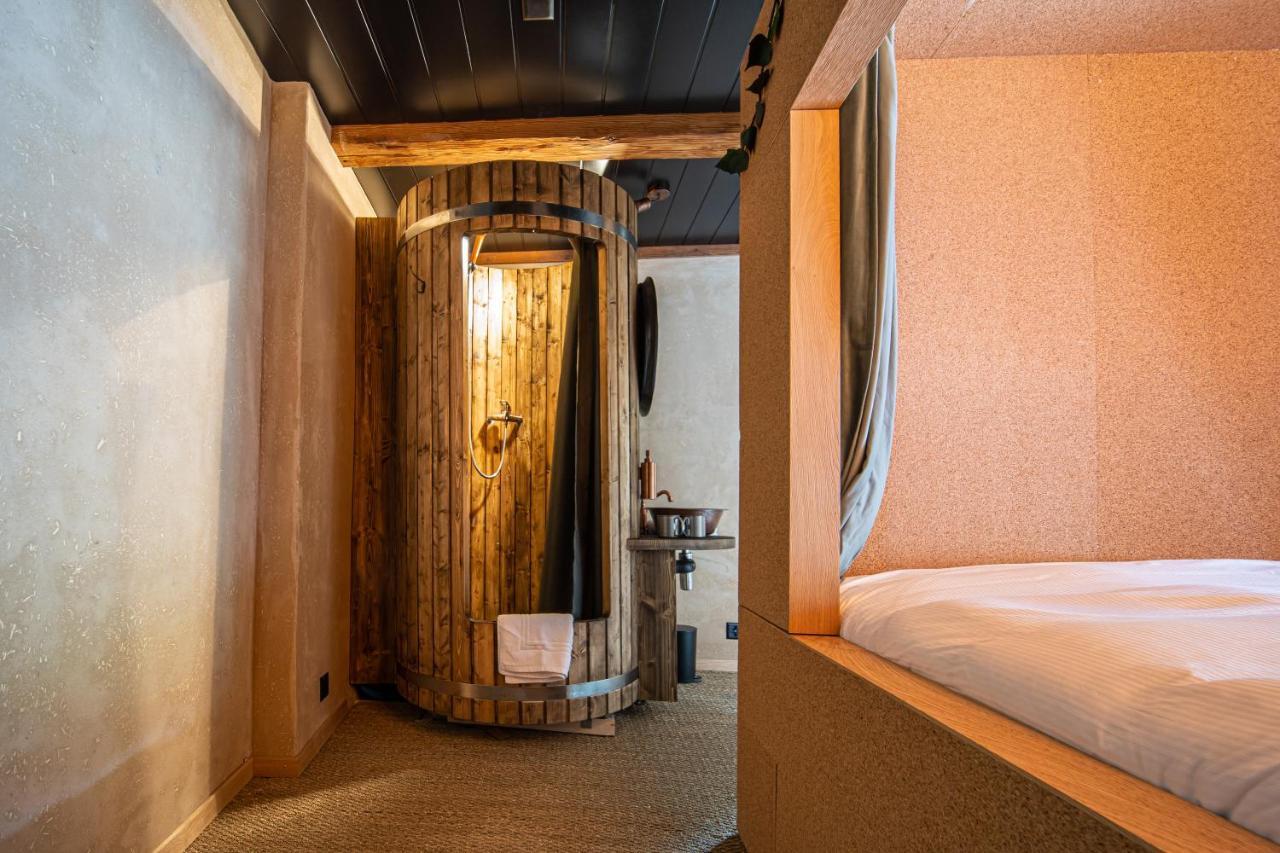 Peanut Medieval Lodge Saint-Ursanne Εξωτερικό φωτογραφία