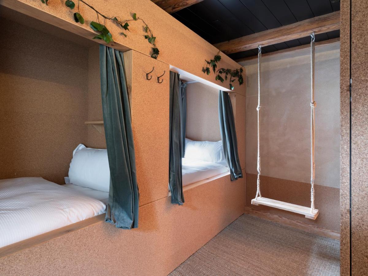Peanut Medieval Lodge Saint-Ursanne Εξωτερικό φωτογραφία